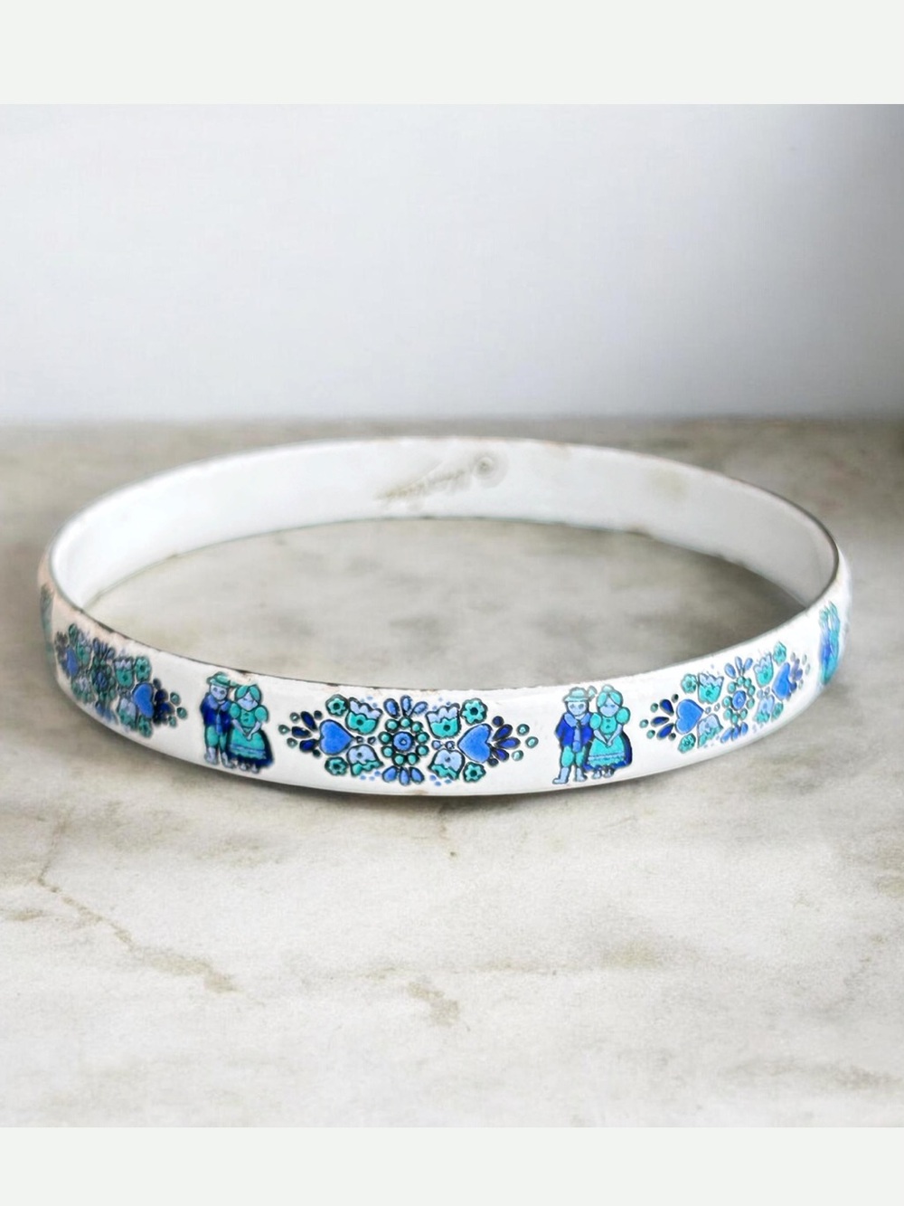 Vintage Marlene Enamel Folk Art Scene Bangle